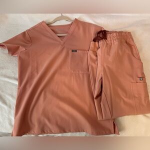 Figs Pink Sand scrubs